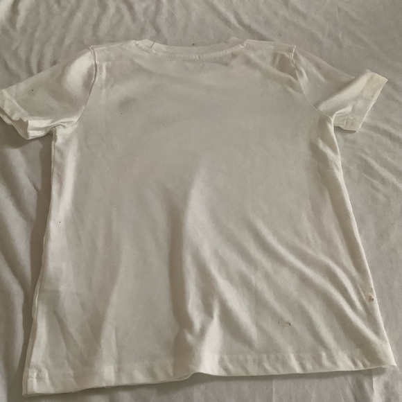 NWOT New 3 pack Abercrombie Kids t-shirt, white color, Size 5/6 - Picture 5 of 9